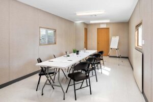Mobile Office Furniture Conference Room Package 4