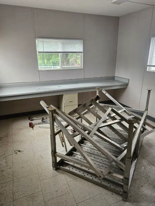 Mobile Office Interior