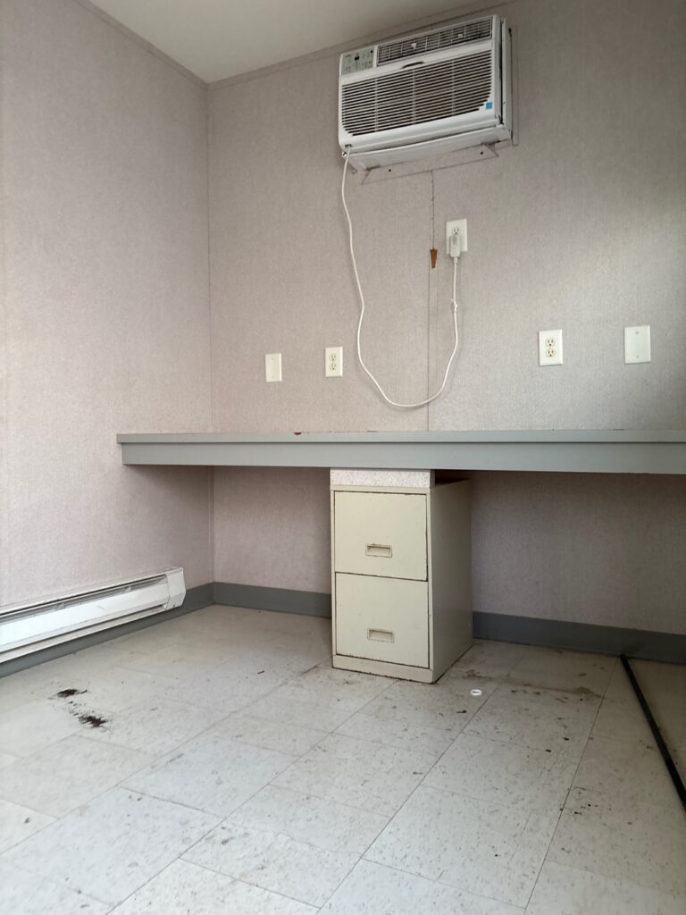 Mobile Office Interior