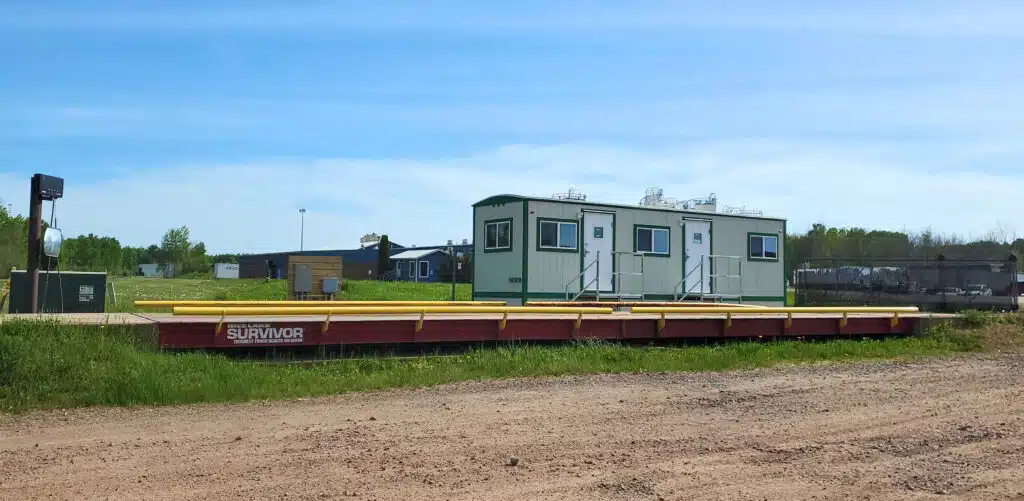 Custom Scale House Designed for Yard Efficiency